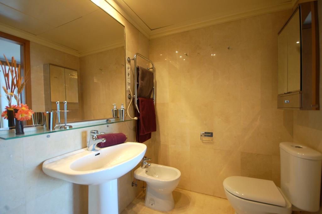 Lets Holidays Apartment Sea Views In บาร์เซโลนา ห้อง รูปภาพ