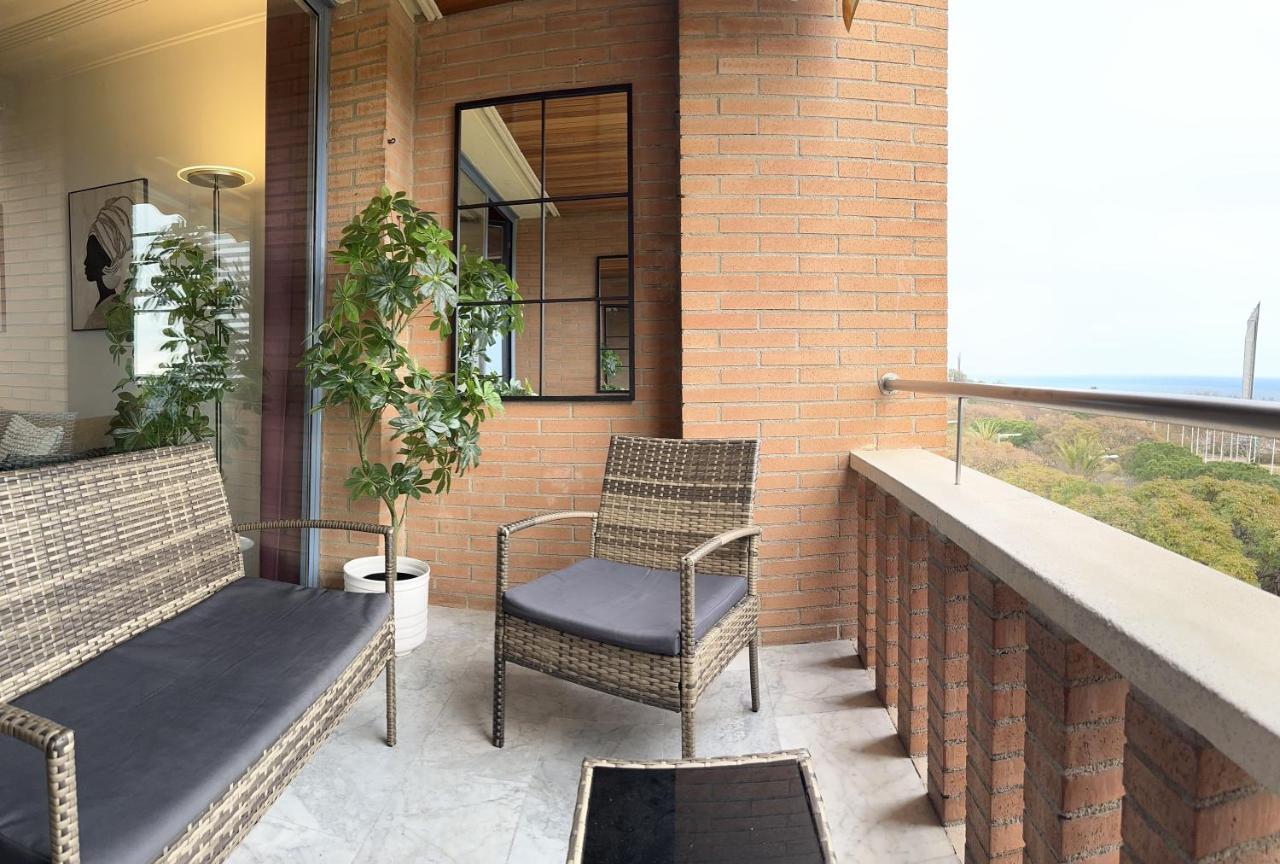 Lets Holidays Apartment Sea Views In บาร์เซโลนา ภายนอก รูปภาพ