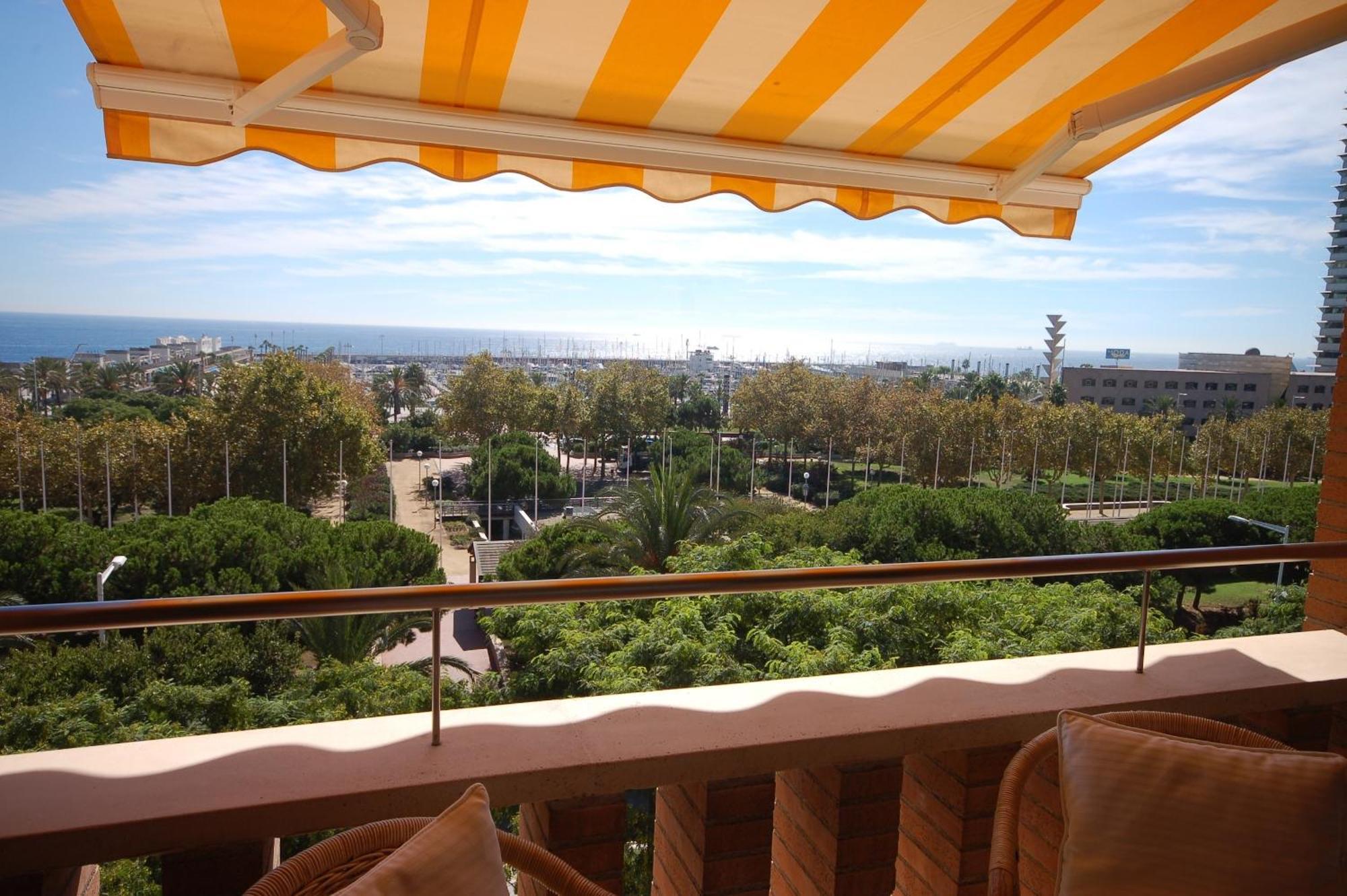 Lets Holidays Apartment Sea Views In บาร์เซโลนา ภายนอก รูปภาพ